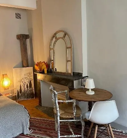 Adorable En Plein Coeur De * Carcasona